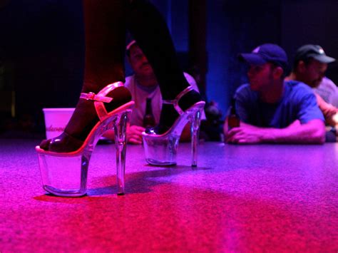 Strip-tease/Lapdance Maison de prostitution La Garde