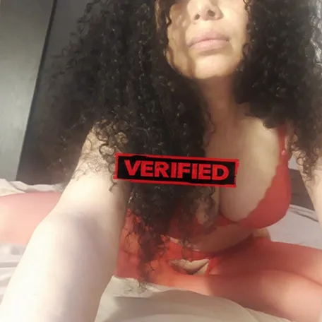 Vanessa tits Find a prostitute Njinikom
